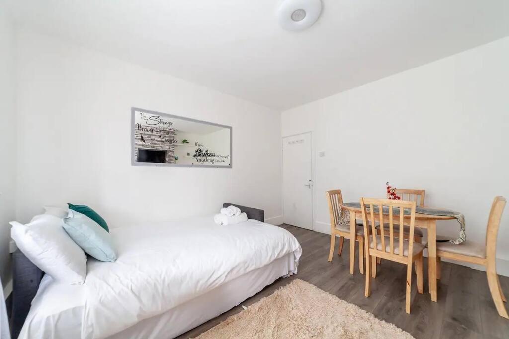 Ferienwohnung Central Ground Floor Flat Free Parking London Exterior foto